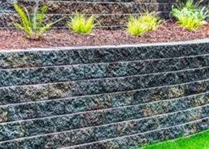 Residential Retaining Wall - California Clean and Seal